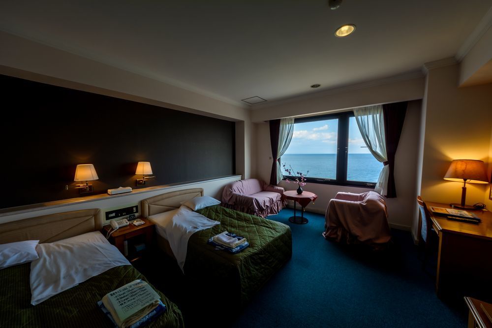 The Hotel Yakushima Ocean & Forest Esterno foto
