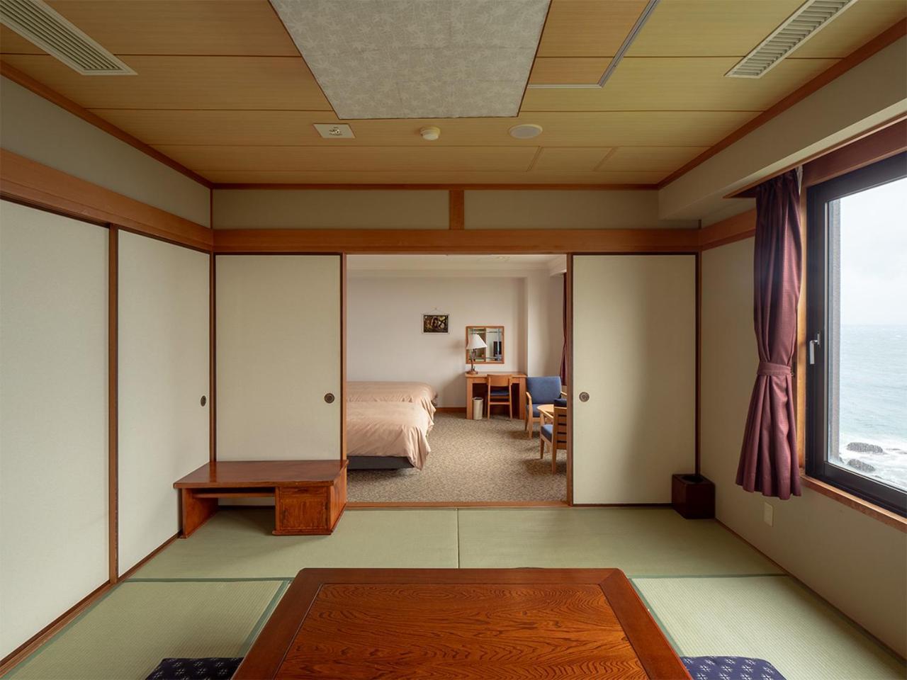 The Hotel Yakushima Ocean & Forest Esterno foto