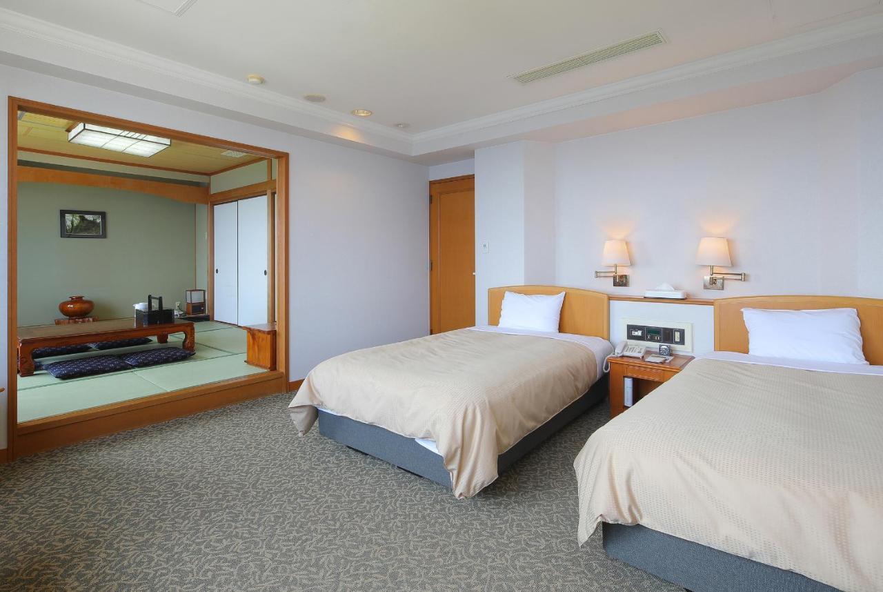 The Hotel Yakushima Ocean & Forest Esterno foto